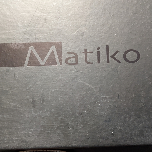 Matiko Boots - Picture 5 of 6